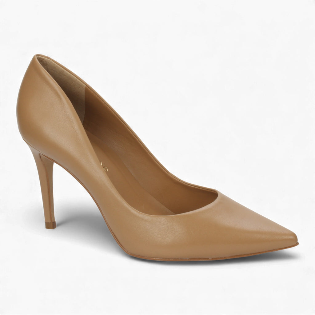 Carrano Beatriz Classic Leather Pump - Cookie