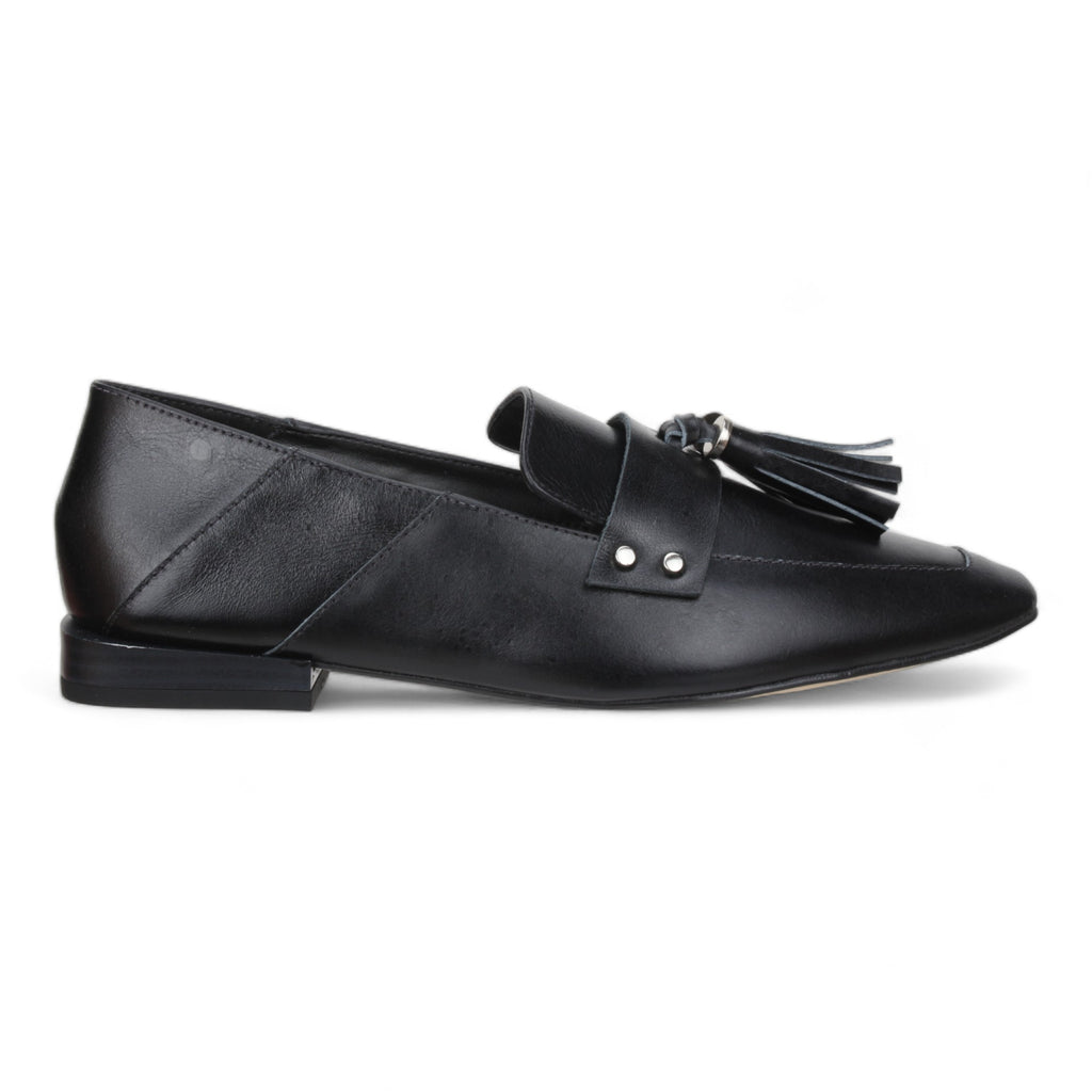 Bruno Menegatti Leather Loafer w/ Tassels - Black
