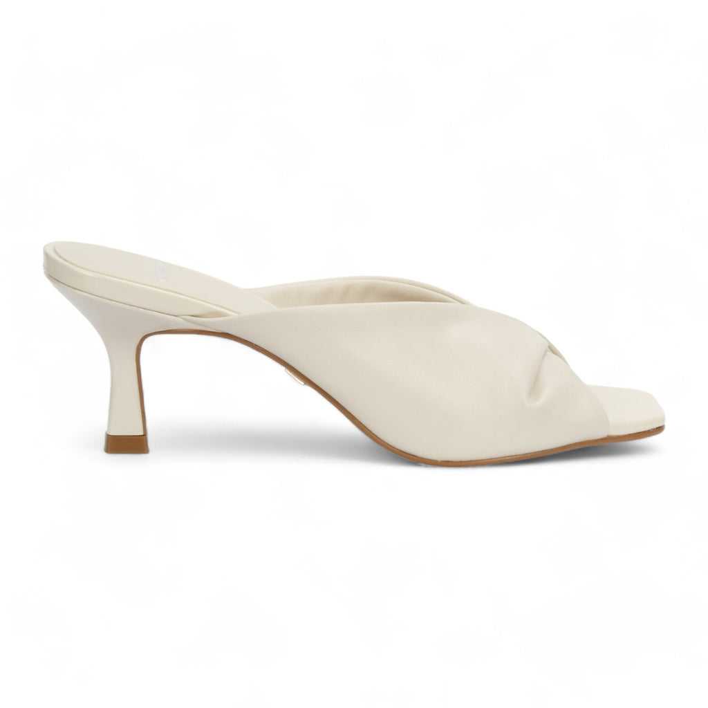 Carrano Sage Slide Leather/Patent Sandal - Lait