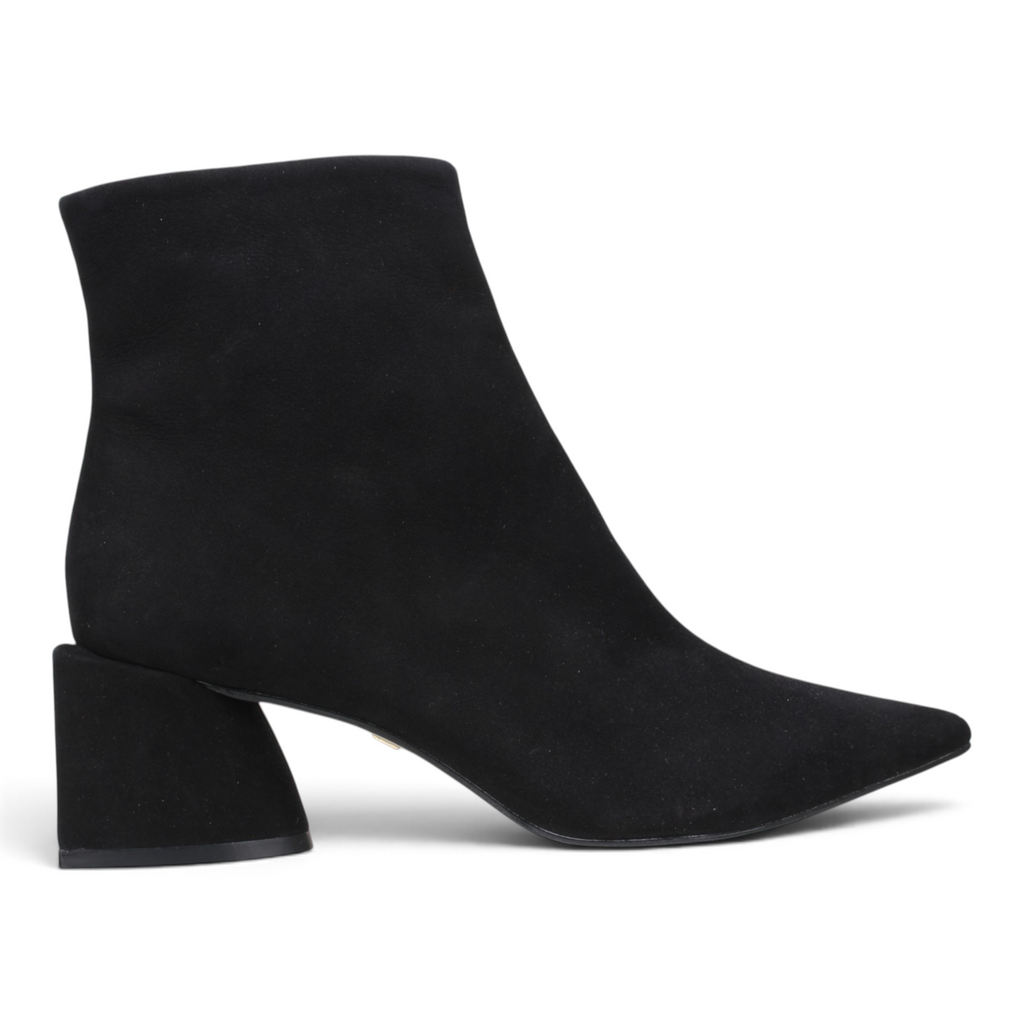 Carrano Avianna Nubuck Leather Boot - Black