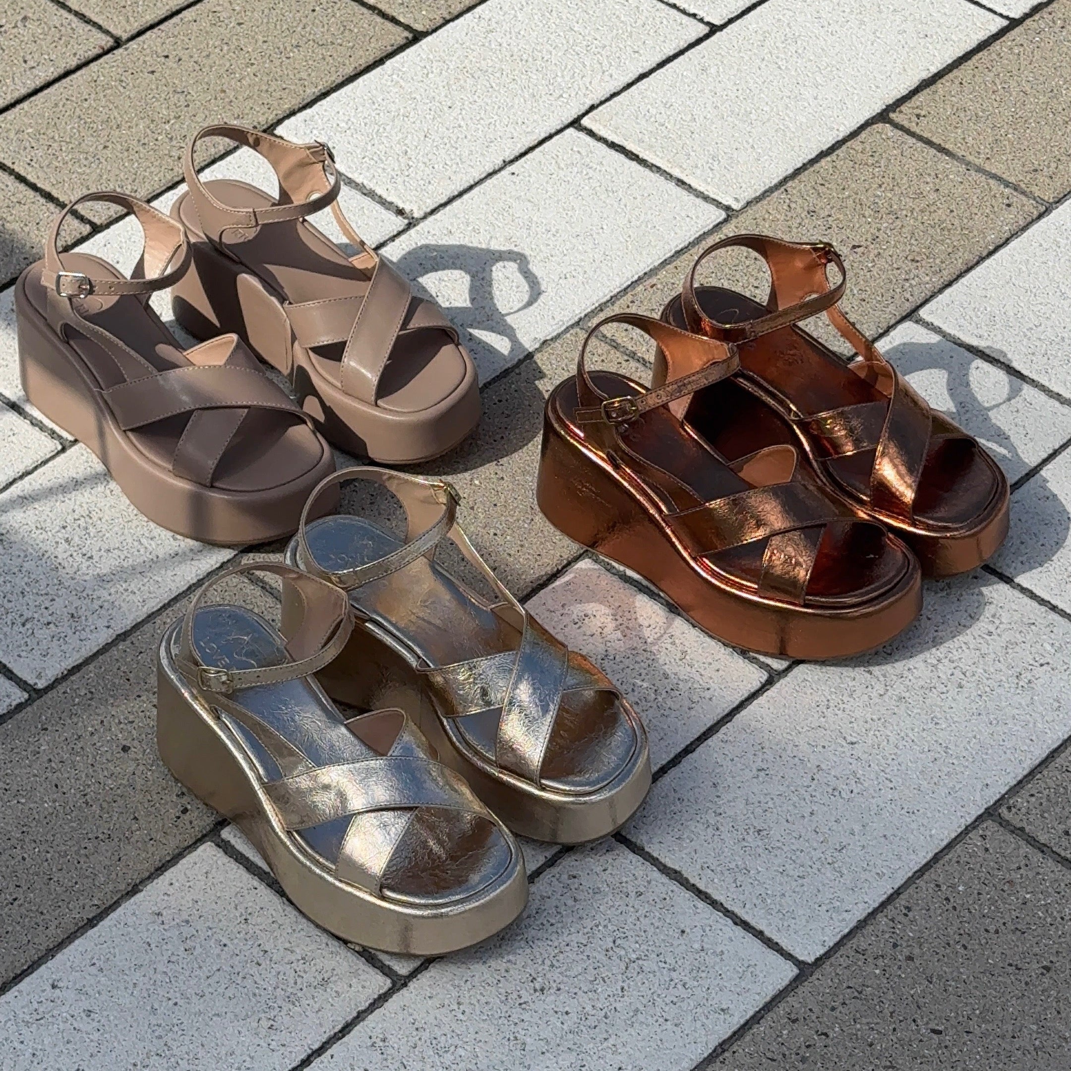 Love Rio Alto Wedge Sandal - Taupe