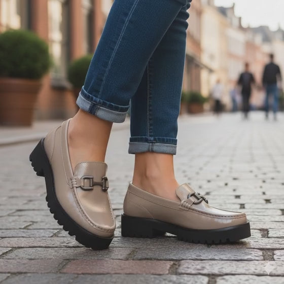 Bruno Menegatti Women's Carrera Loafer Leather - Taupe